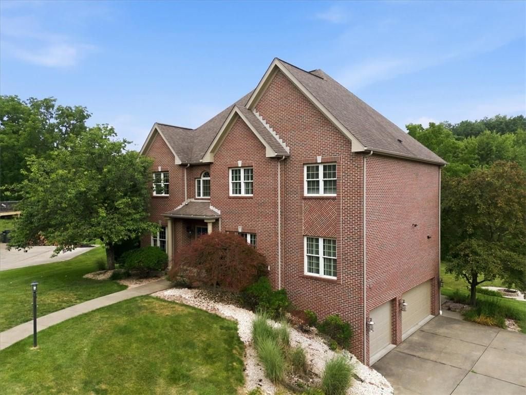 310 Barberry Court