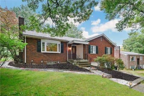 Photo for 10 Hearthstone Dr