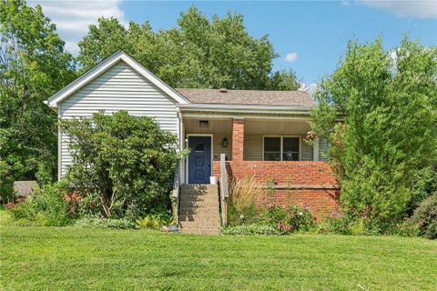 Multifamily For Sale - 221 Rosecrest Dr Dr<br/> Monroeville, PA 15146