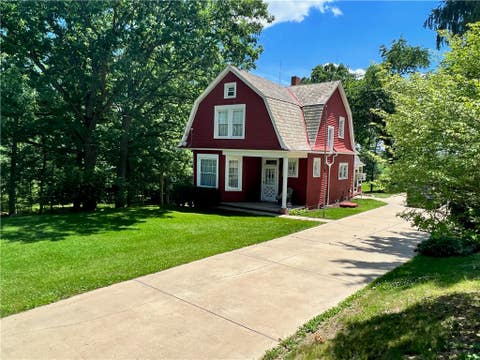 Photo for 517 Callery Rd