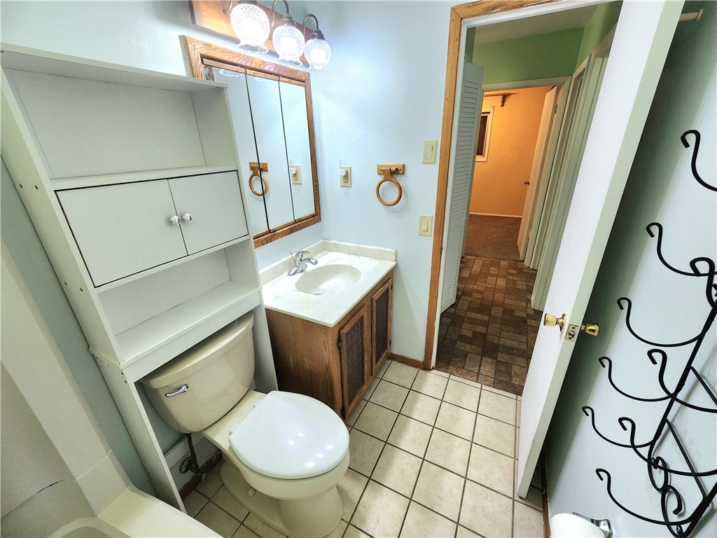 2490 Victoria Dr Dr, Hermitage, Pennsylvania image 26
