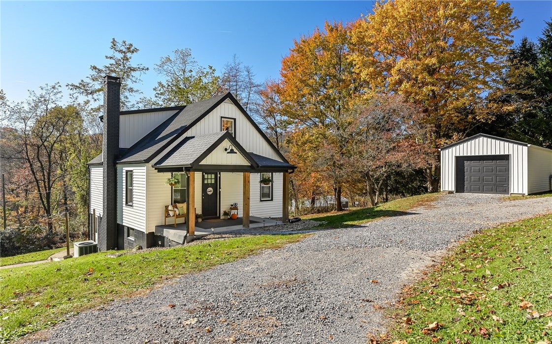 135 Grandview Rd