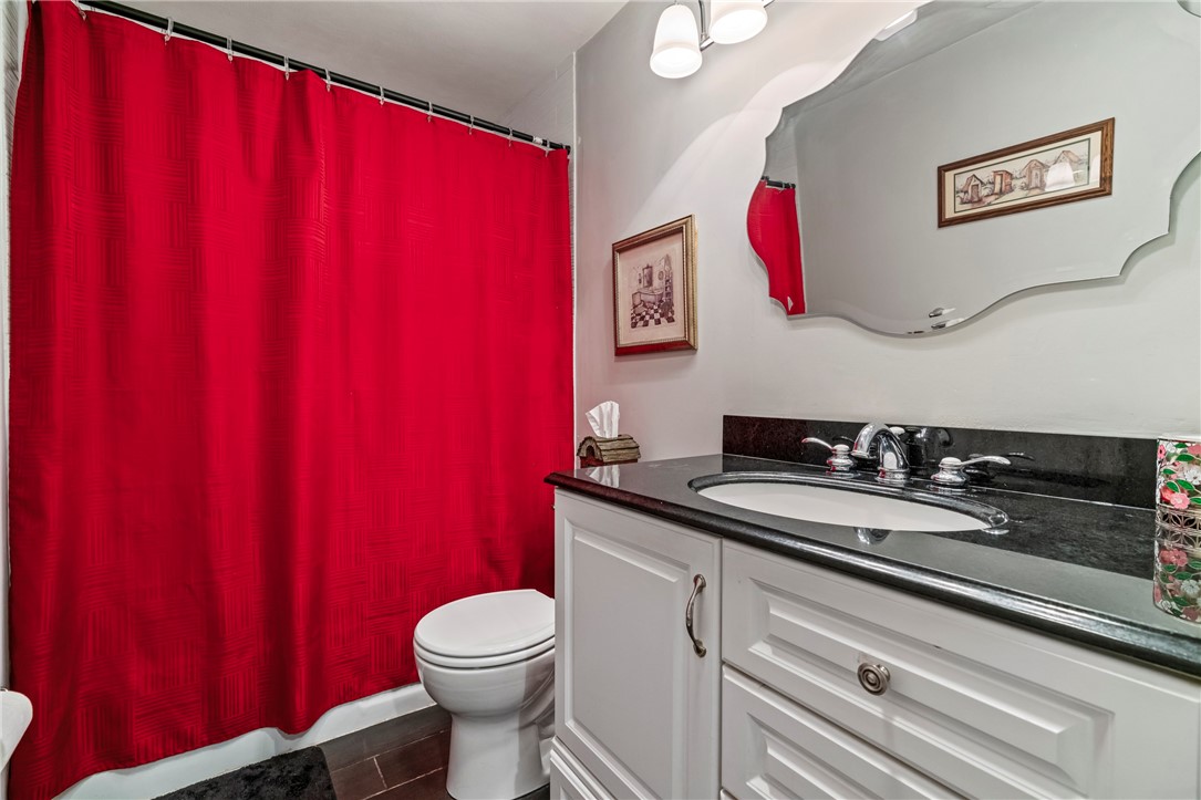 Lincoln Place, Pennsylvania 15207, United States, 4 Bedrooms Bedrooms, ,3 BathroomsBathrooms,Residential,Active,170365