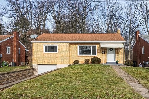 Photo of 320 Calderwood Ave, Pittsburgh, PA 15202 (MLS # 1743197)