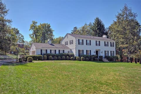 Photo for 6 Elmcrest Rd