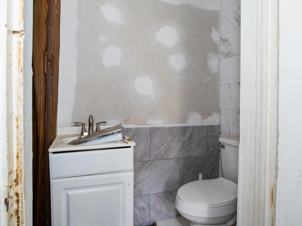 215 16th St St, Beaver Falls, Pennsylvania image 20