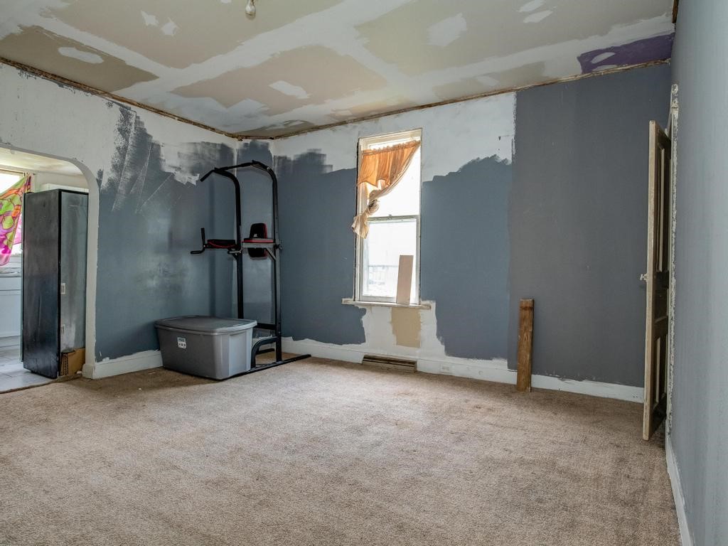 215 16th St St, Beaver Falls, Pennsylvania image 9