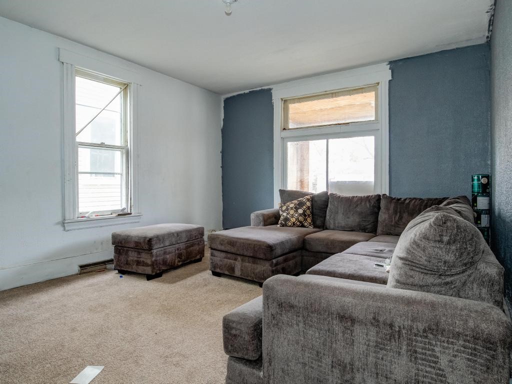 215 16th St St, Beaver Falls, Pennsylvania image 3