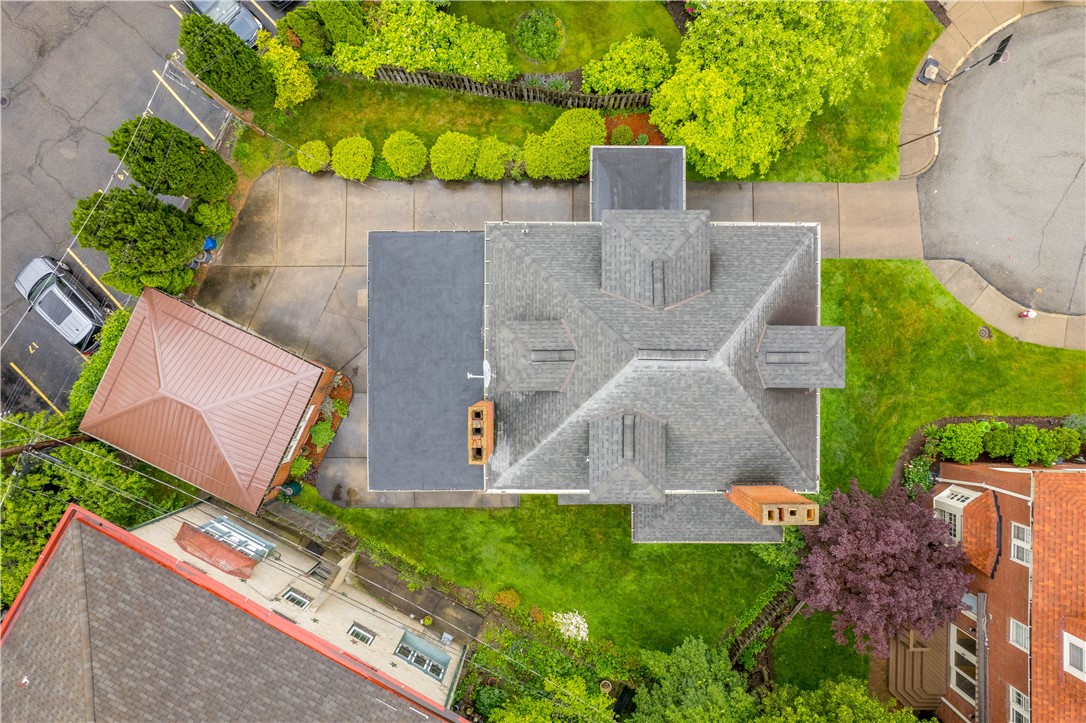 127 Bayard Pl