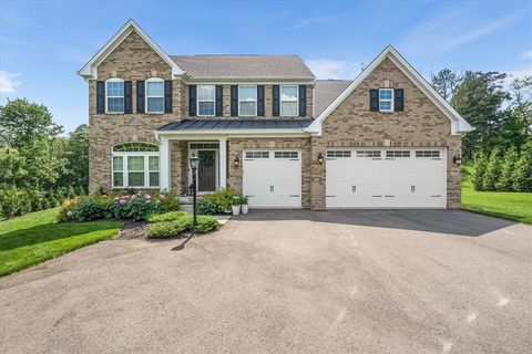 Photo of 1705 Stevensan Dr, Sewickley, PA 15143 (MLS # 1735808)