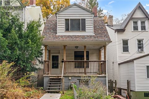 Photo of 520 Suffolk St, Pittsburgh, PA 15214 (MLS # 1737212)