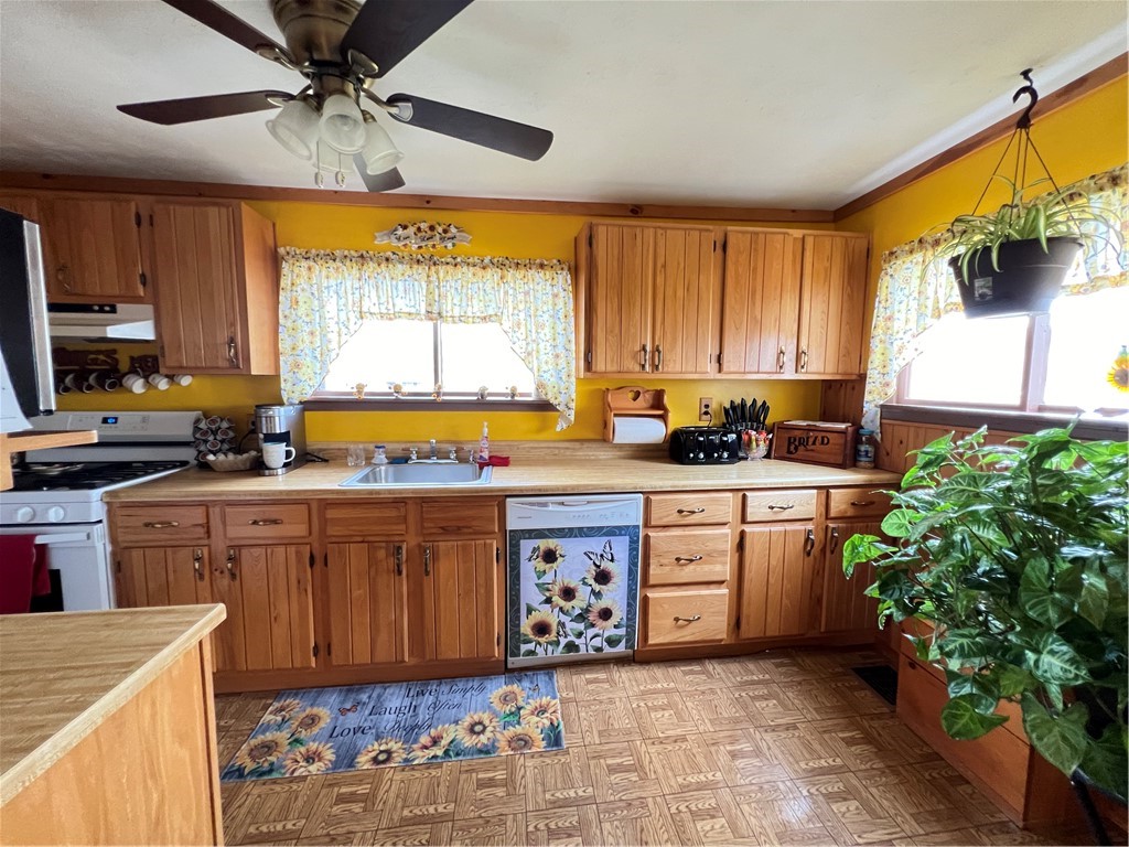 452 Webster St St, Rochester, Pennsylvania image 16