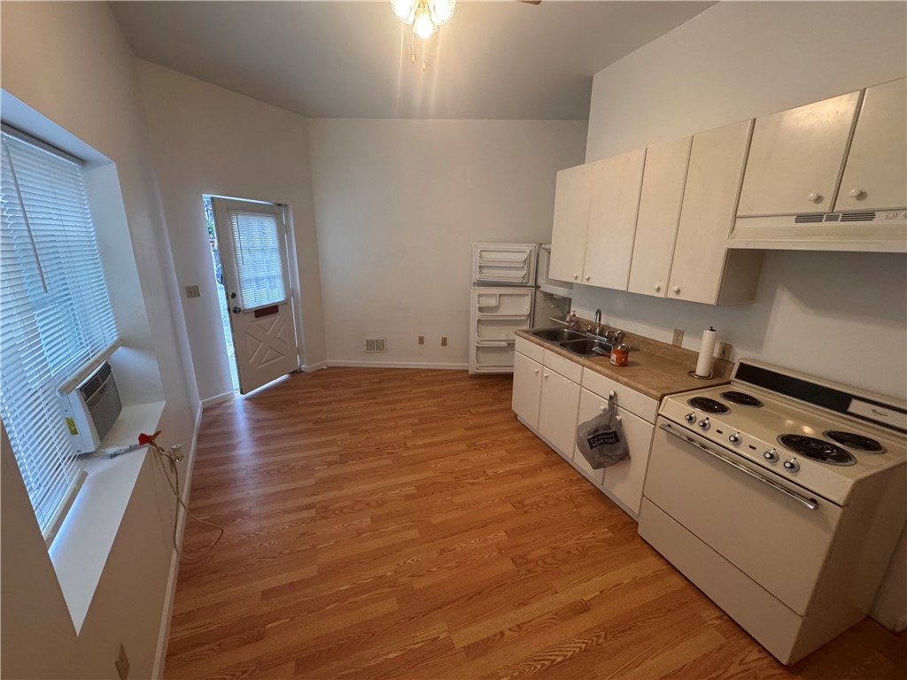 Bloomfield, Pennsylvania 15224, United States, 1 Bedroom Bedrooms, ,1 BathroomBathrooms,Residential,Active,186748