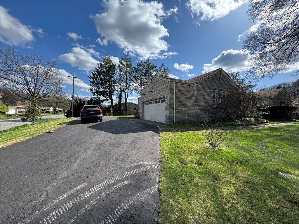 2200 Fawcett Ave Ave, White Oak, Pennsylvania image 2
