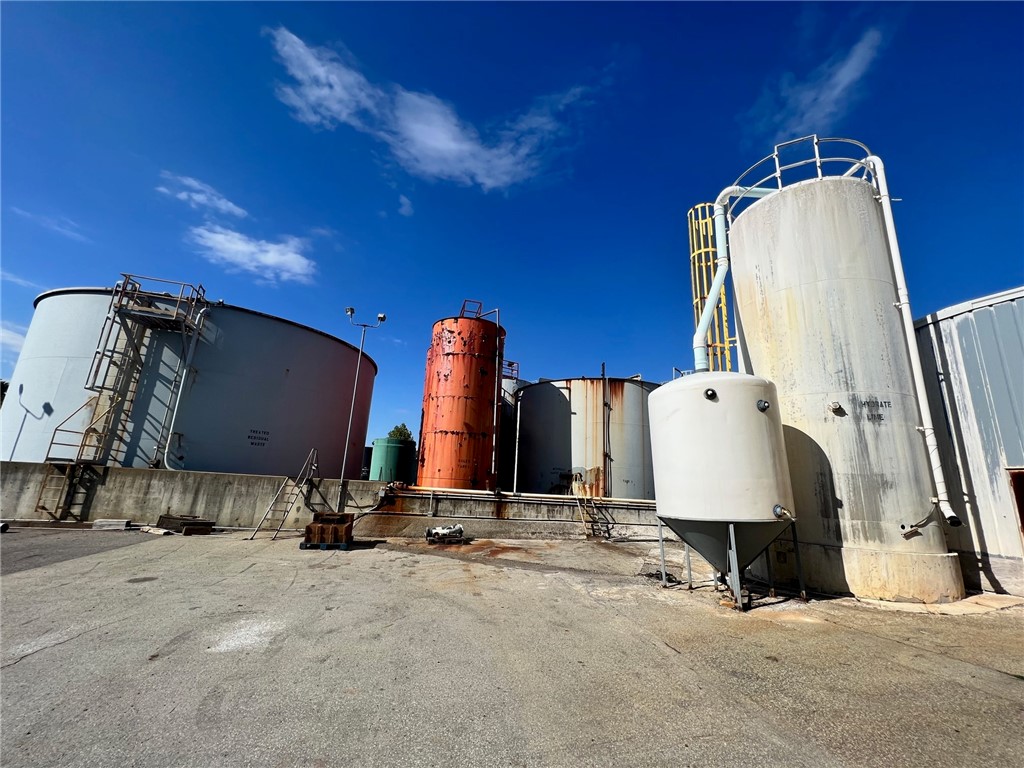 Burrel/Blacklick, Pennsylvania 15750, United States, ,Commercial,Active,247093