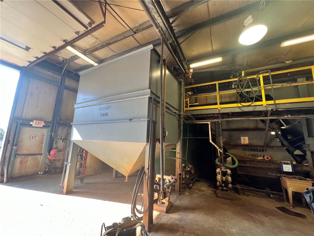 Burrel/Blacklick, Pennsylvania 15750, United States, ,Commercial,Active,247093