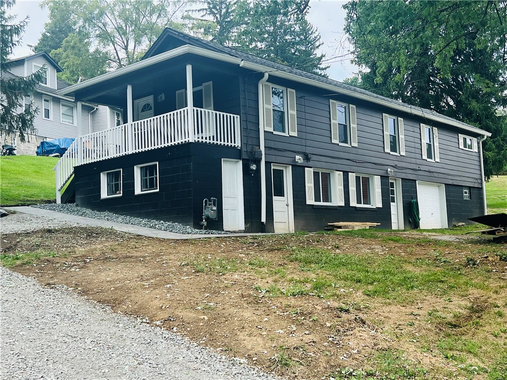 View  PA 15611 house