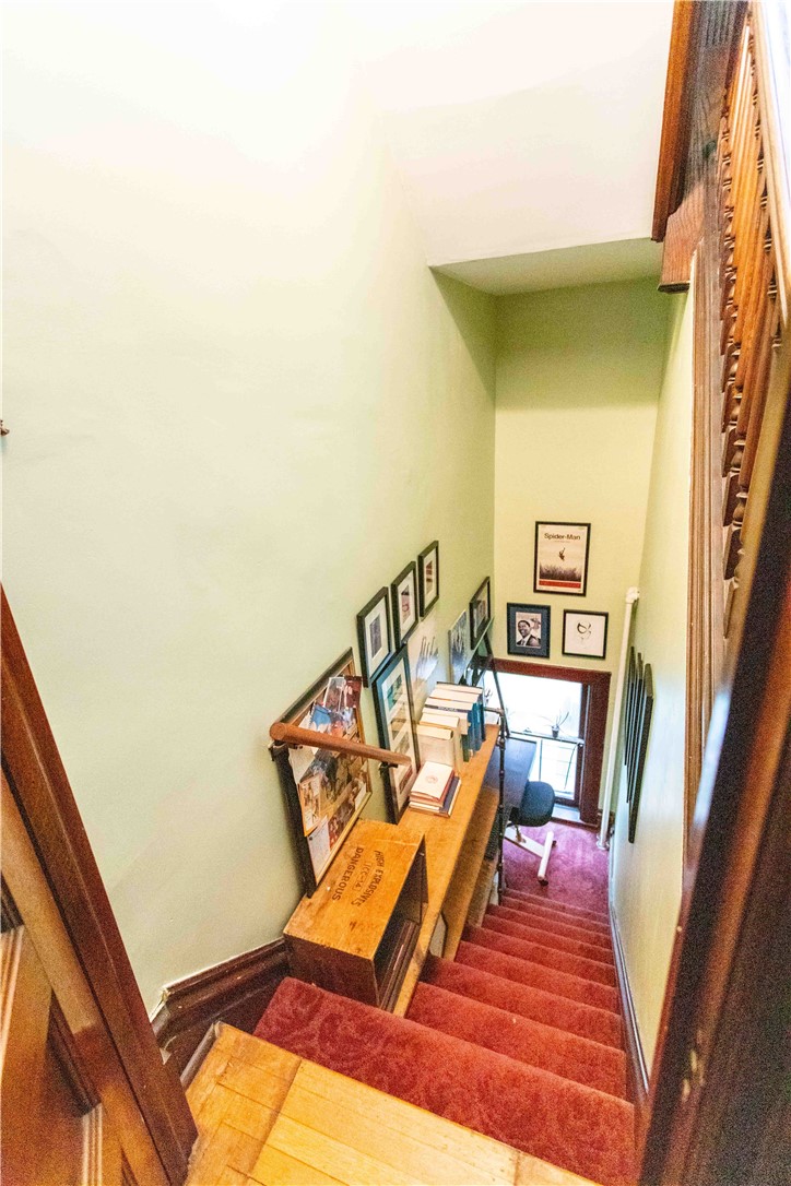 Pittsburgh, Pennsylvania, 15206, United States, 6 Bedrooms Bedrooms, ,3 BathroomsBathrooms,Residential,Active,2043416