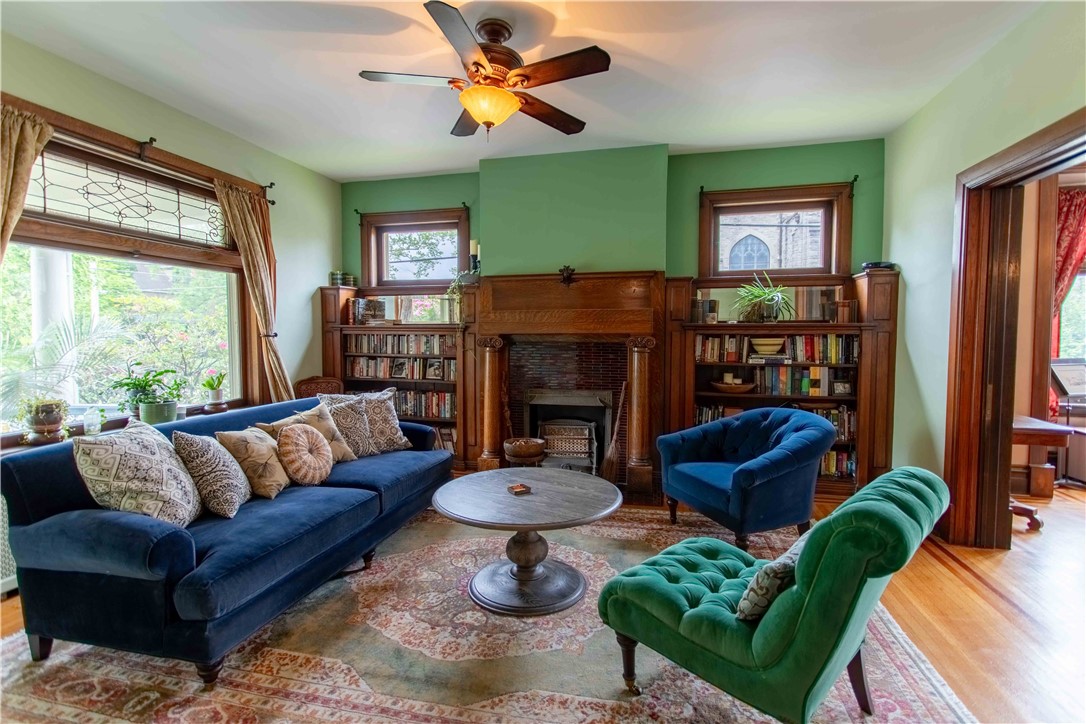 Pittsburgh, Pennsylvania, 15206, United States, 6 Bedrooms Bedrooms, ,3 BathroomsBathrooms,Residential,Active,2043416