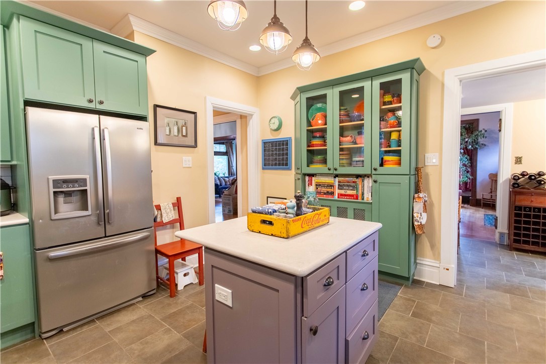 Pittsburgh, Pennsylvania, 15206, United States, 6 Bedrooms Bedrooms, ,3 BathroomsBathrooms,Residential,Active,2043416