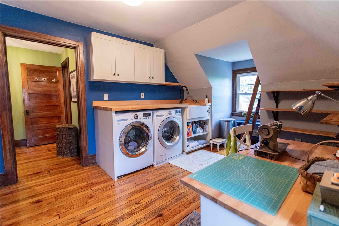 Pittsburgh, Pennsylvania, 15206, United States, 6 Bedrooms Bedrooms, ,3 BathroomsBathrooms,Residential,Active,2043416