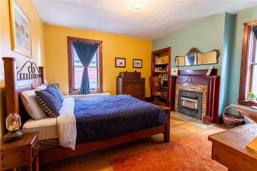 Pittsburgh, Pennsylvania, 15206, United States, 6 Bedrooms Bedrooms, ,3 BathroomsBathrooms,Residential,Active,2043416