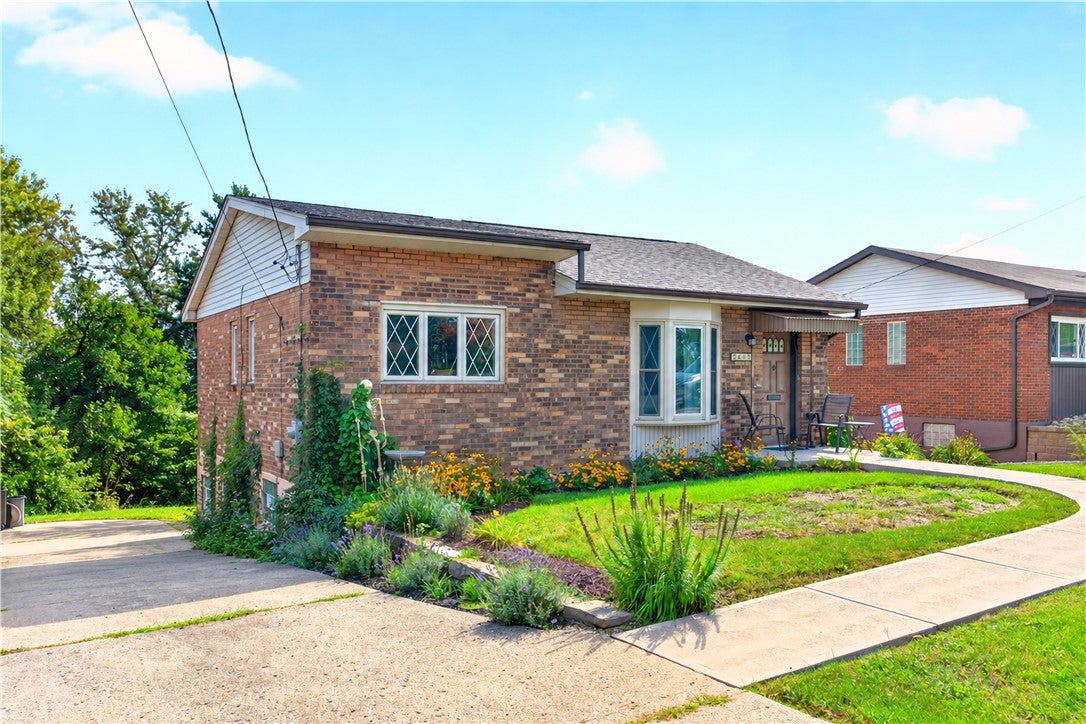 2608 Old Elizabeth Rd