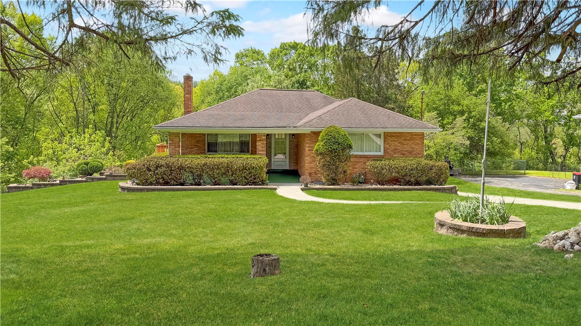 39 Greenview Dr