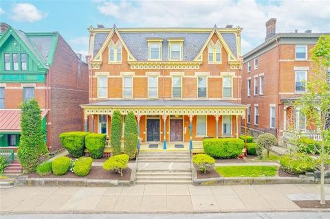 Photo of 1203 W North Ave #102, Pittsburgh, PA 15233 (MLS # 1744397)