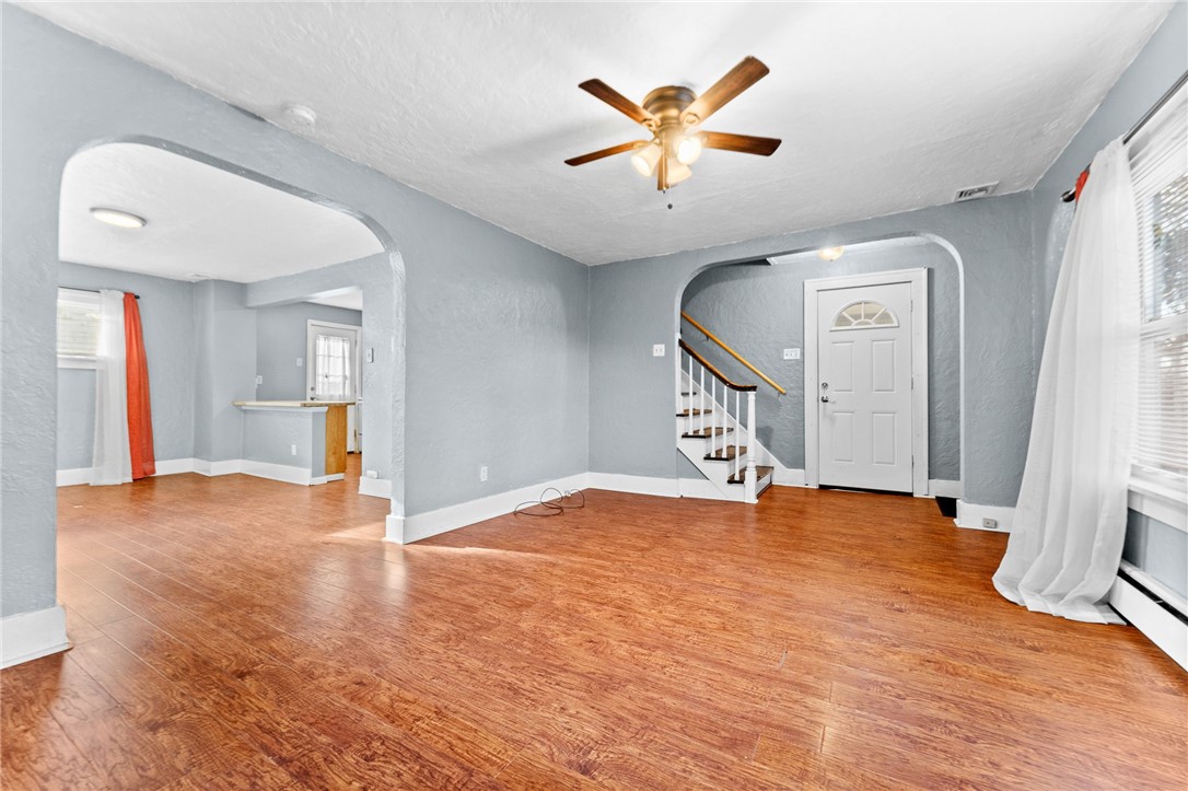 3815 2nd Ave Ave, Beaver Falls, Pennsylvania image 9