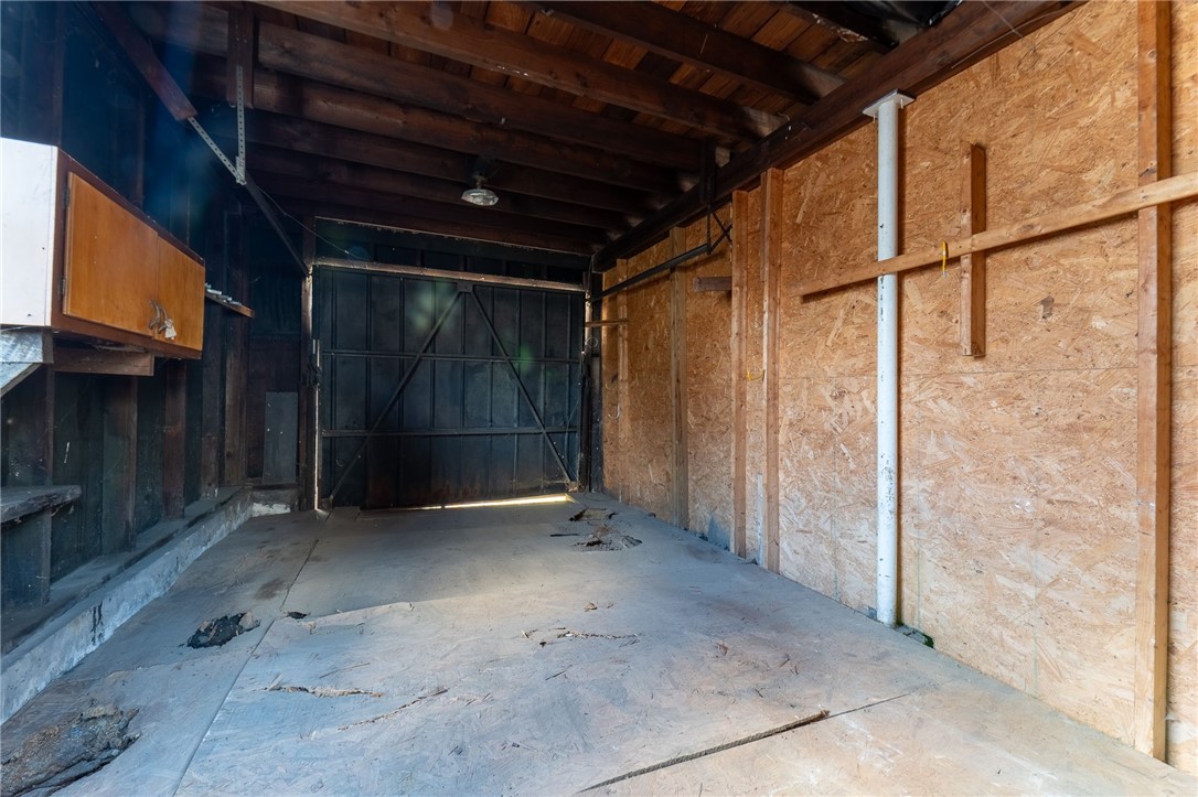 3815 2nd Ave Ave, Beaver Falls, Pennsylvania image 37