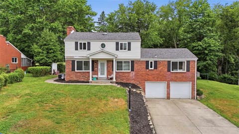 Photo of 4670 Marjorie Dr, Murrysville, PA 15668 (MLS # 1759688)