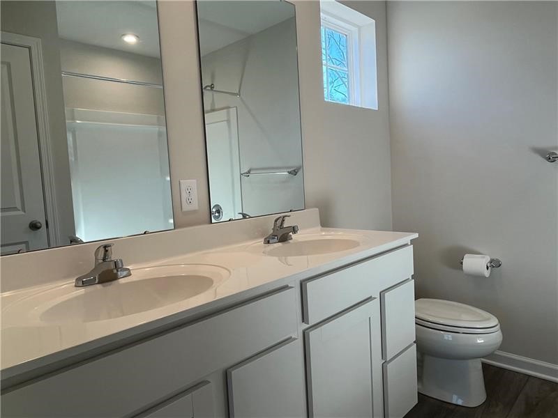 Chippewa Twp, Pennsylvania 15010, United States, 3 Bedrooms Bedrooms, ,3 BathroomsBathrooms,Residential,Active,220710