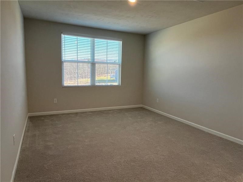 Chippewa Twp, Pennsylvania 15010, United States, 3 Bedrooms Bedrooms, ,3 BathroomsBathrooms,Residential,Active,220710