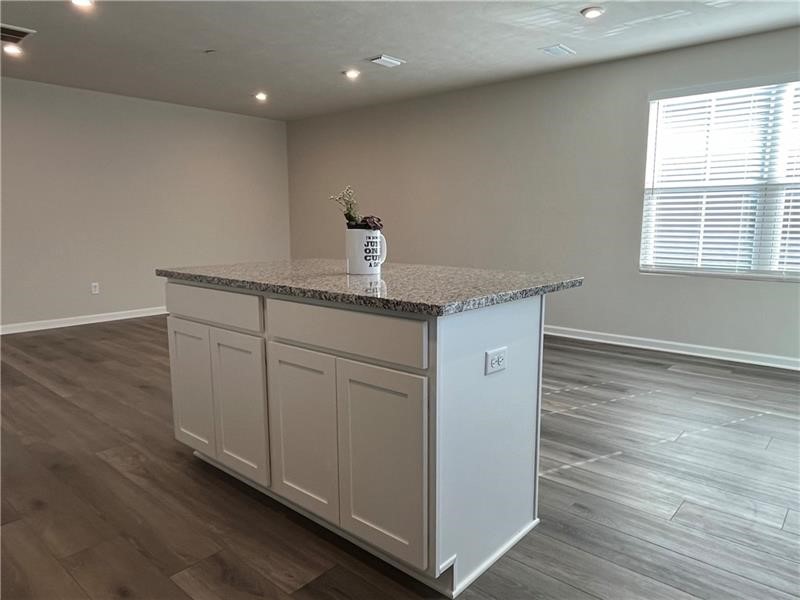 Chippewa Twp, Pennsylvania 15010, United States, 3 Bedrooms Bedrooms, ,3 BathroomsBathrooms,Residential,Active,220710