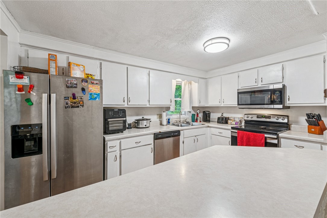 716 Stauffer Ave, Scottdale, Pennsylvania image 9