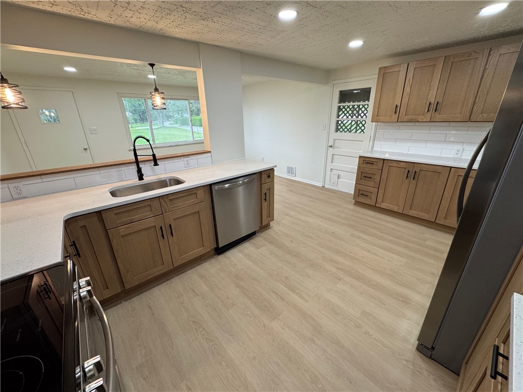 126 Holly Place
