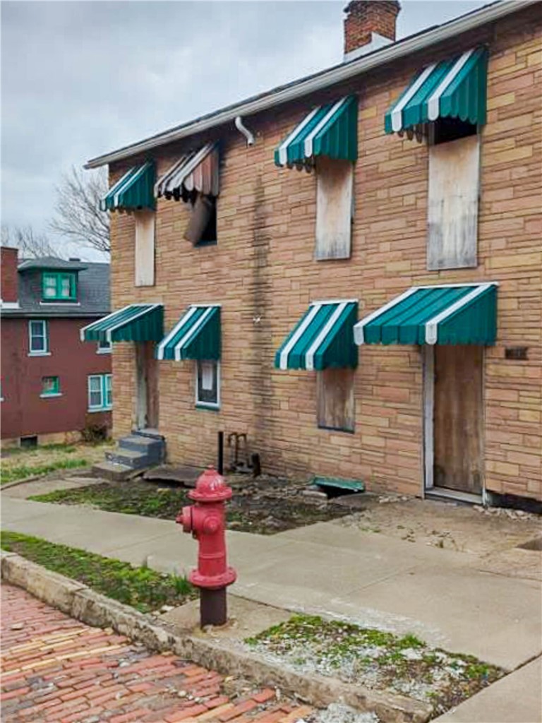 719 Ridge Ave