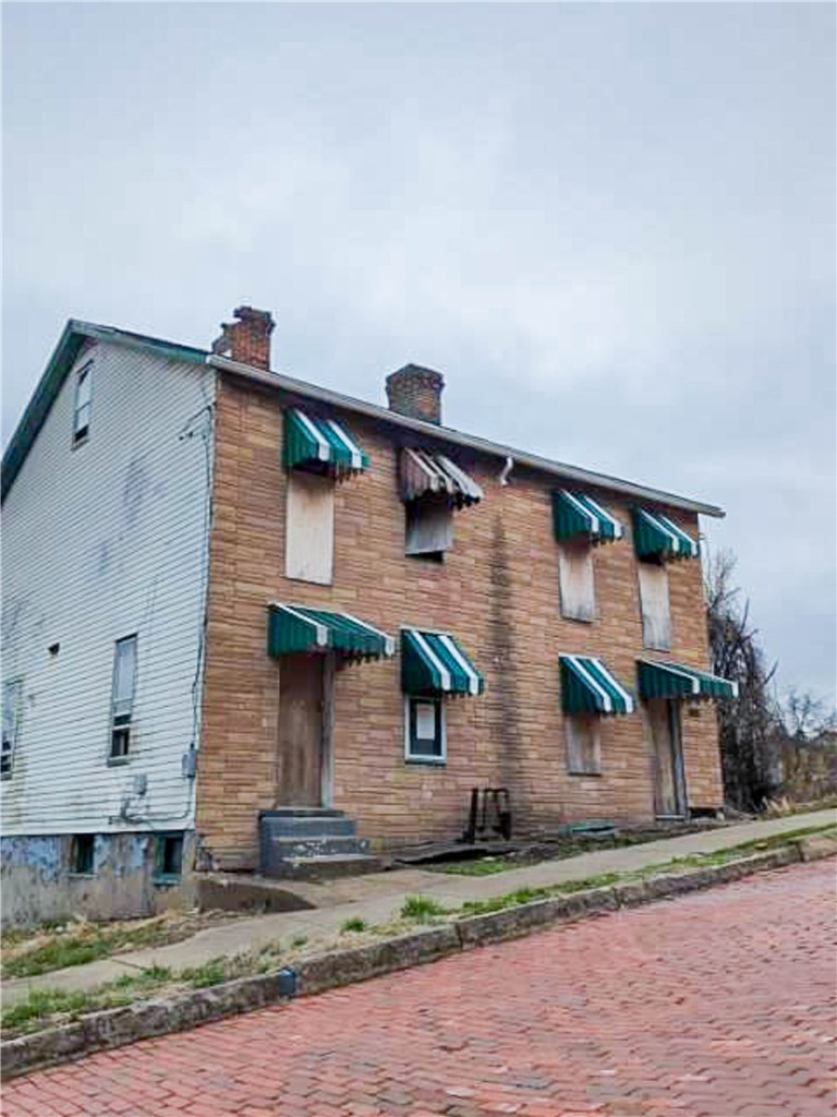719 Ridge Ave