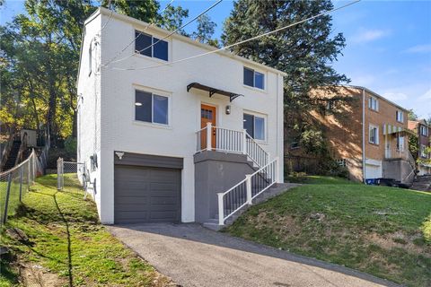 Photo of 8144 Lincoln Rd, Verona, PA 15147 (MLS # 1745418)