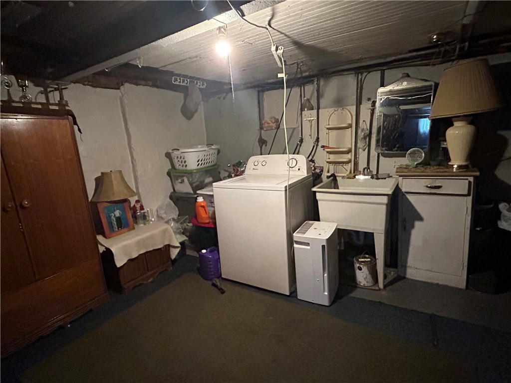42 Walnut Ave Ave, Dunbar, Pennsylvania image 14