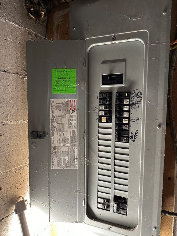 New Castle/3rd, Pennsylvania 16101, United States, 3 Bedrooms Bedrooms, ,1 BathroomBathrooms,Residential,Pending,30795