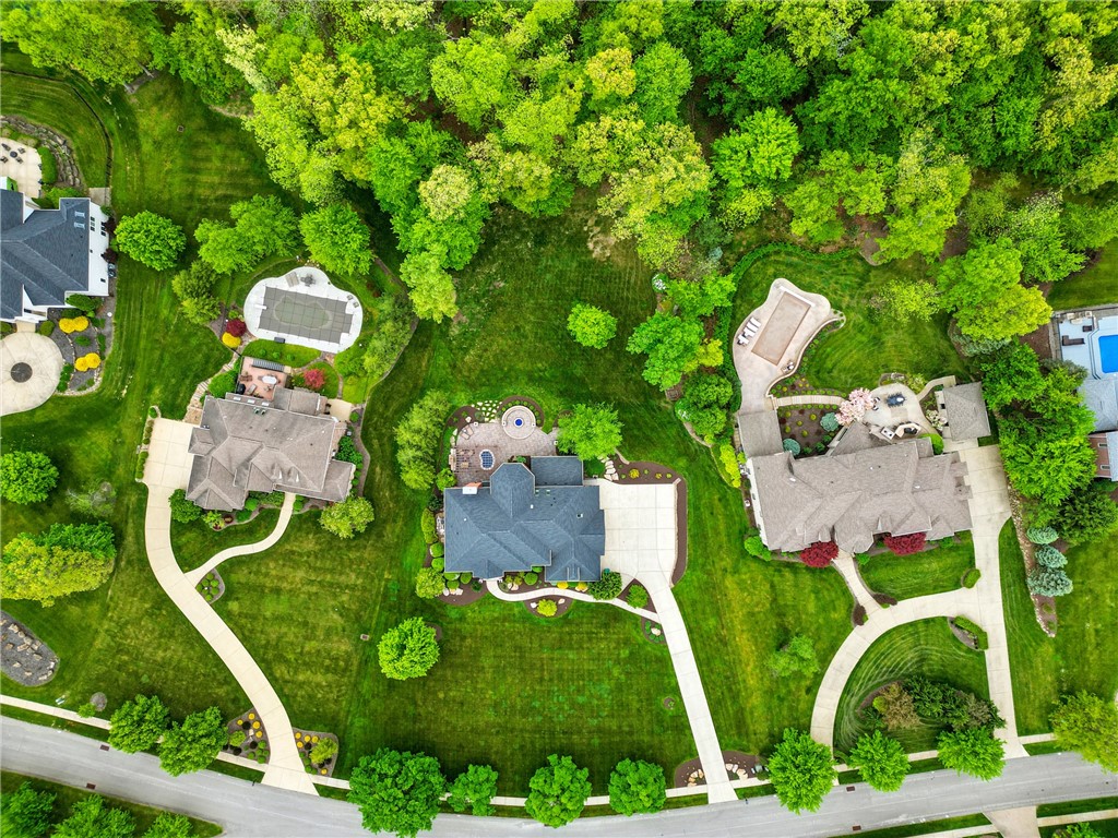 112 Mirage Drive