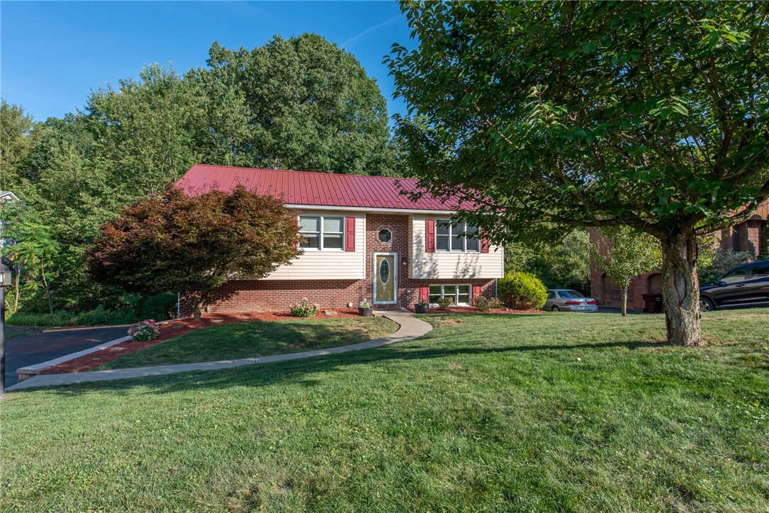 Allegheny Twp, Pennsylvania 15068, United States, 3 Bedrooms Bedrooms, ,2 BathroomsBathrooms,Residential,Active,195800