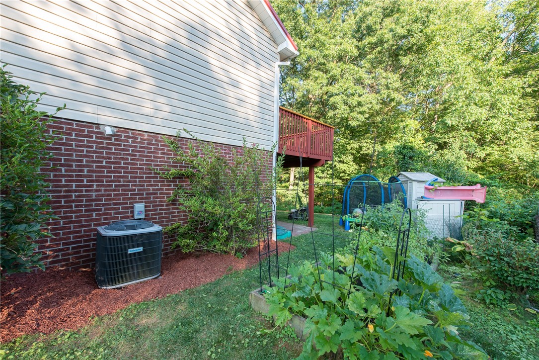 Allegheny Twp, Pennsylvania 15068, United States, 3 Bedrooms Bedrooms, ,2 BathroomsBathrooms,Residential,Active,195800