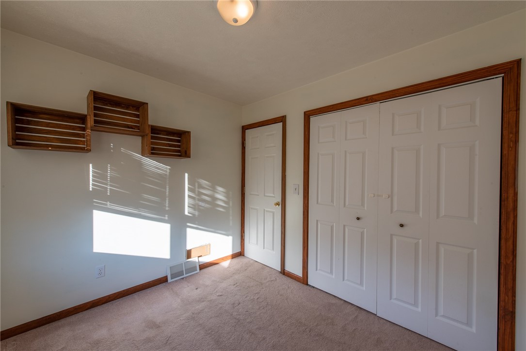 Allegheny Twp, Pennsylvania 15068, United States, 3 Bedrooms Bedrooms, ,2 BathroomsBathrooms,Residential,Active,195800