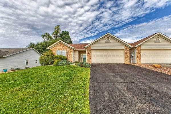 12 MEDINAH CT, GREENSBURG, PA 15601 - Image 8f72d1aae2f634cc997b1bd1f08d9b2c/2025665993