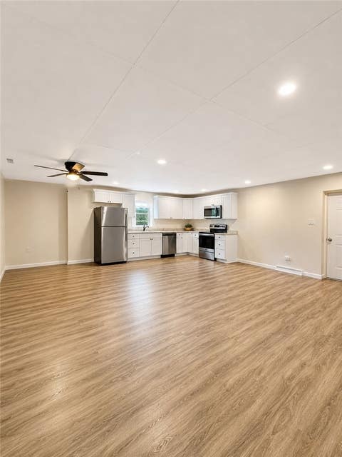 Photo of 484 3rd Street #4, Beaver, PA 15009 (MLS # 1762795)