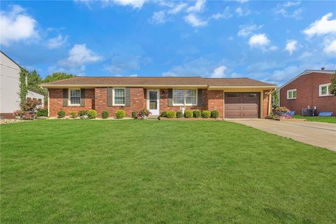Photo of 130 Columbia Dr, Aliquippa, PA 15001 (MLS # 1724854)