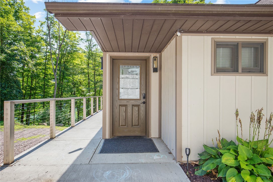 Henry Clay Twp, Pennsylvania 15411, United States, 6 Bedrooms Bedrooms, ,3 BathroomsBathrooms,Residential,Active,48137